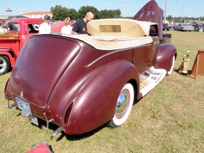 Tommy-sanders-39-ford-red-bird8.jpg