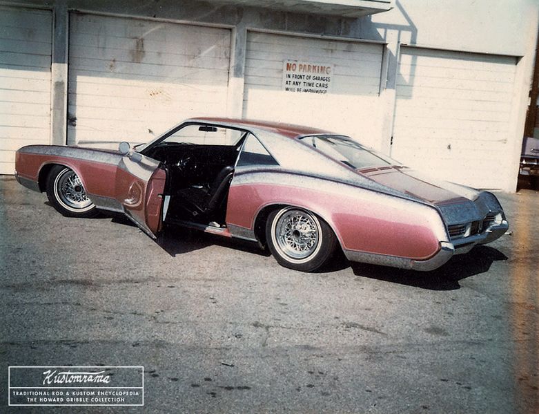 File:Howard-gribble-1966-buick-riviera-uneasy-rider17.jpg