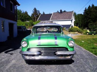 Kjetil-sondre-kvipt-1955-pontiac-5.jpg