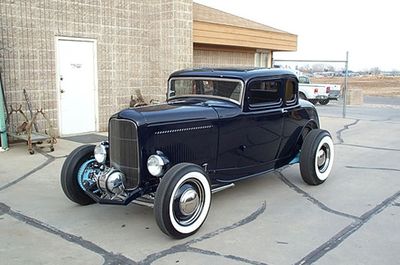 Steve-Memishian-1932-ford.jpg