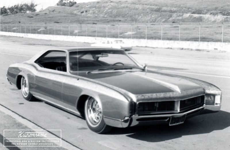 File:Howard-gribble-1966-buick-riviera-uneasy-rider6.jpg