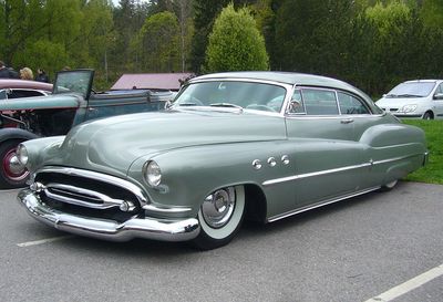 Petri-terho-1952-buick-p.jpg