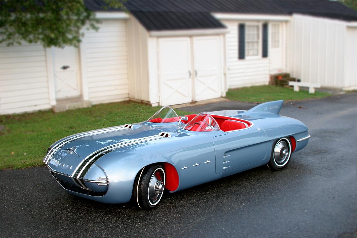 Пятидесяти машинами. Pontiac 1956. Pontiac Concept 1950. Pontiac Club de mer 1956. Buick lesabre 1951.