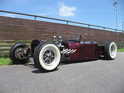 Junichi-shimodaira-1927-ford-la-cucuaracha.jpg