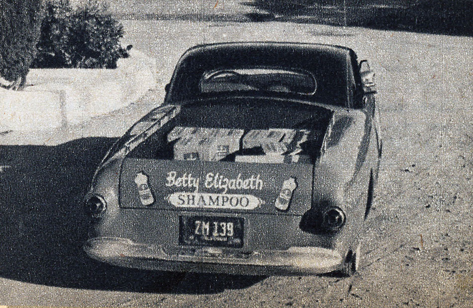 La petite histoire d'Horace Davi et son Ford "Shampoo" truck de 1949. Hairy-hauler4