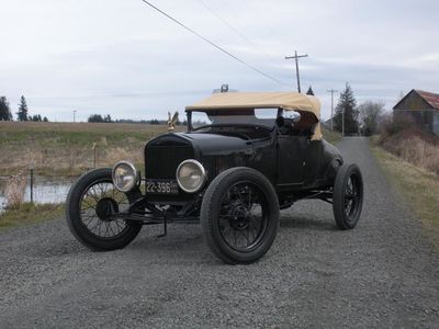 Clayton-paddison-1926-ford-model-t-roadster15.jpg