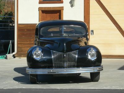 Fred-cain-1940-ford-rod-custom3.jpg