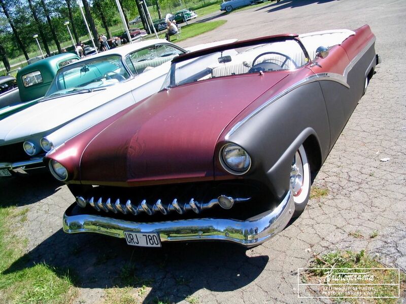 File:Jokers-car-show-2006.jpg