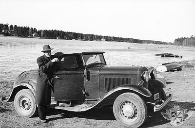 Roland Larsson's 1932 Ford - Kustomrama