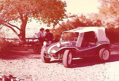 Stowes-buggy-vintage-pic.jpg