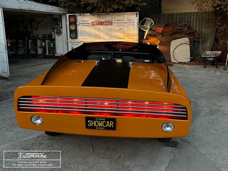 File:Andy-saunders-dodge-daroo-tribute-24.jpg