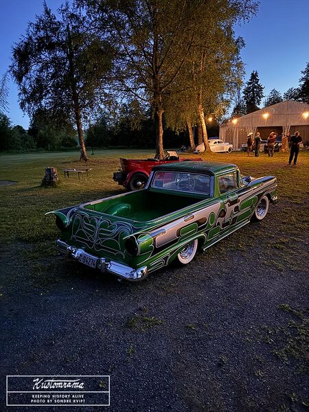 File:Coupe-devils-rod-and-kustom-bonanza-2026-no3.jpg