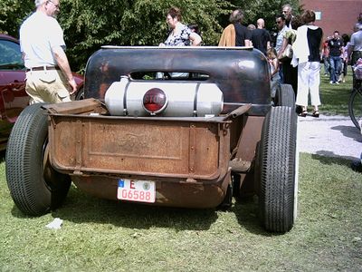Speedkills-autoservice-1936-dodge3.jpg