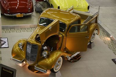 Gene-winfield-1935-ford-shoptruck-dallas-autorama4.jpg