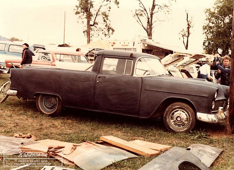 File:Englishtown-swap-meet-and-auto-show-1980-no5.jpg