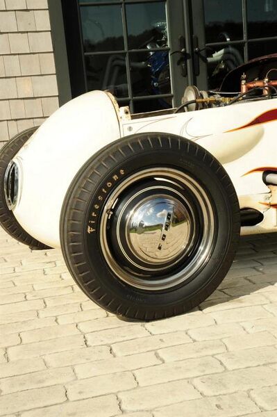 File:Paul-sylva-1927-ford5.jpg