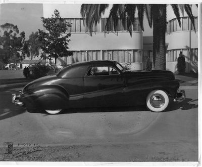 Var-martin-1941-buick.jpg