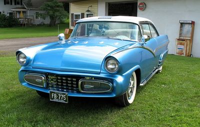 Frank-balzano-1956-ford-victoria3.jpg