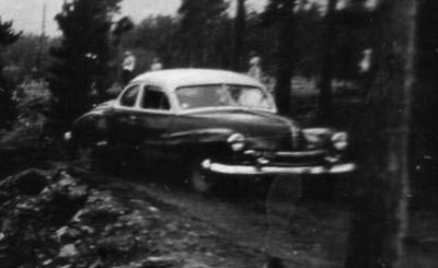 Arvi-hanninen-1949-checker-cab5.jpg